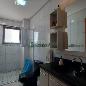 Apartamento com 78m², 3 dormitórios, 1 vaga, no bairro Santa Lúcia em Caxias do Sul para Alugar ou Comprar