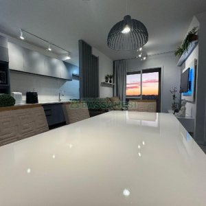 Apartamento com 55m², 2 dormitórios, 1 vaga, no bairro Panazzolo em Caxias do Sul para Comprar