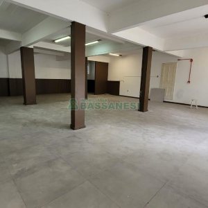Loja com 125m², no bairro Centro em Caxias do Sul para Alugar