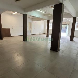 Loja com 125m², no bairro Centro em Caxias do Sul para Alugar