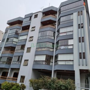 Apartamento com 242m², 3 dormitórios, 3 vagas, no bairro Panazzolo em Caxias do Sul para Comprar