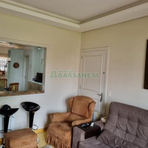 Apartamento com 242m², 3 dormitórios, 3 vagas, no bairro Panazzolo em Caxias do Sul para Comprar