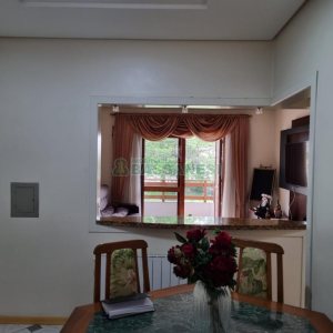 Apartamento com 242m², 3 dormitórios, 3 vagas, no bairro Panazzolo em Caxias do Sul para Comprar