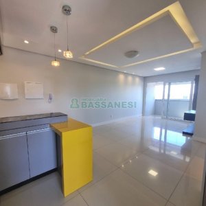 Apartamento com 920m², 2 dormitórios, 4 vagas, no bairro Panazzolo em Caxias do Sul para Alugar