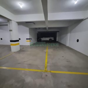 Apartamento com 920m², 2 dormitórios, 4 vagas, no bairro Panazzolo em Caxias do Sul para Alugar