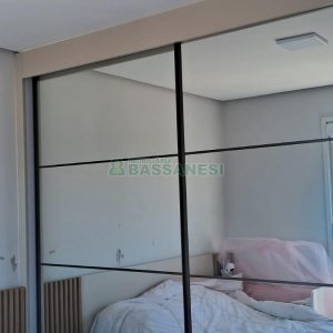 Apartamento com 49m², 2 dormitórios, 2 vagas, no bairro Nossa Senhora do Rosário em Caxias do Sul para Comprar