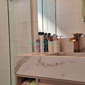 Apartamento com 49m², 2 dormitórios, 2 vagas, no bairro Nossa Senhora do Rosário em Caxias do Sul para Comprar