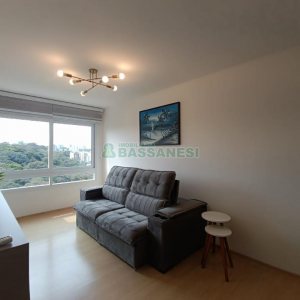 Apto Mobiliado com 55m², 1 dormitório, 1 vaga, no bairro Centro em Caxias do Sul para Alugar