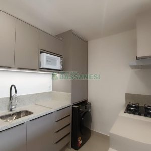 Apto Mobiliado com 55m², 1 dormitório, 1 vaga, no bairro Centro em Caxias do Sul para Alugar