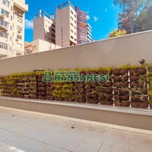 Apto Mobiliado com 55m², 1 dormitório, 1 vaga, no bairro Centro em Caxias do Sul para Alugar