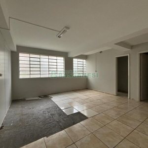 Loja com 101m², no bairro São Pelegrino em Caxias do Sul para Alugar