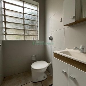 Loja com 101m², no bairro São Pelegrino em Caxias do Sul para Alugar