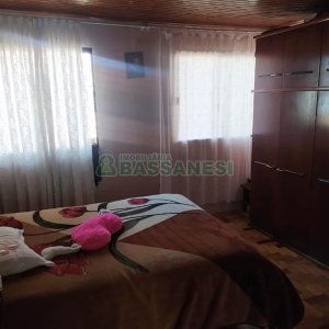 Casa com 100m², 3 dormitórios, 1 vaga, no bairro Bela Vista em Caxias do Sul para Comprar