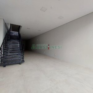 Loja com 250m², no bairro Sanvitto em Caxias do Sul para Alugar
