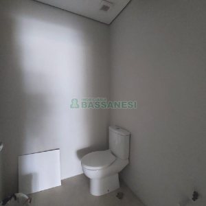 Loja com 250m², no bairro Sanvitto em Caxias do Sul para Alugar