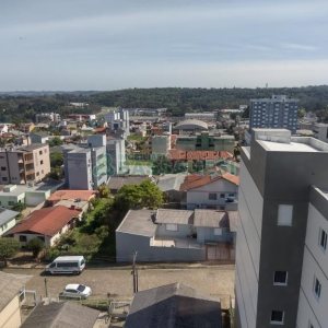 Apartamento com 64m², 2 dormitórios, 2 vagas, no bairro Santa Lúcia em Caxias do Sul para Comprar