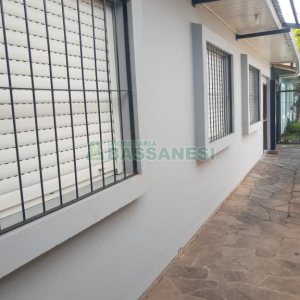 Casa com 89m², 3 dormitórios, no bairro Vinhedos em Caxias do Sul para Comprar