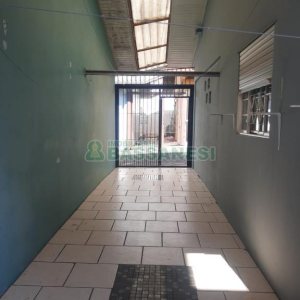 Casa com 89m², 3 dormitórios, no bairro Vinhedos em Caxias do Sul para Comprar