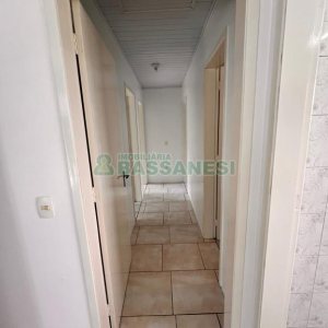 Casa com 89m², 3 dormitórios, no bairro Vinhedos em Caxias do Sul para Comprar