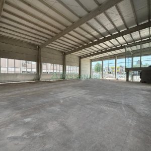 Loja com 850m², no bairro Sagrada Família em Caxias do Sul para Alugar