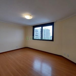 Apartamento com 152m², 3 dormitórios, 1 vaga, no bairro São Pelegrino em Caxias do Sul para Comprar