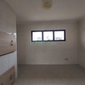 Apartamento com 152m², 3 dormitórios, 1 vaga, no bairro São Pelegrino em Caxias do Sul para Comprar
