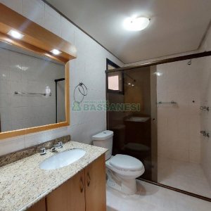 Apartamento com 152m², 3 dormitórios, 1 vaga, no bairro São Pelegrino em Caxias do Sul para Comprar