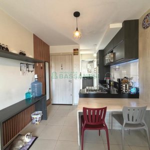 Apartamento com 60m², 2 dormitórios, 1 vaga, no bairro Santa Lúcia em Caxias do Sul para Alugar