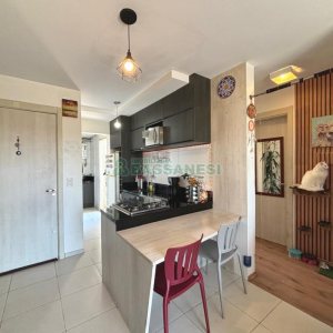 Apartamento com 60m², 2 dormitórios, 1 vaga, no bairro Santa Lúcia em Caxias do Sul para Alugar