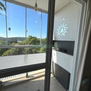 Apartamento com 60m², 2 dormitórios, 1 vaga, no bairro Santa Lúcia em Caxias do Sul para Alugar