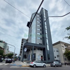 Sala com 127m², 1 vaga, no bairro São Pelegrino em Caxias do Sul para Alugar