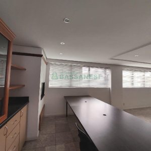 Sala com 127m², 1 vaga, no bairro São Pelegrino em Caxias do Sul para Alugar