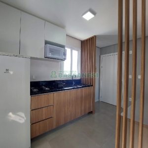 Apto Mobiliado com 48m², 1 dormitório, no bairro Santa Catarina em Caxias do Sul para Comprar