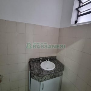 Loja com 42m², no bairro Centro em Caxias do Sul para Alugar ou Comprar