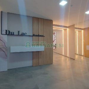 Apto Mobiliado com 42m², 1 dormitório, 1 vaga, no bairro Lourdes em Caxias do Sul para Alugar