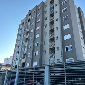 Apartamento com 57m², 2 dormitórios, 1 vaga, no bairro Planalto em Caxias do Sul para Comprar