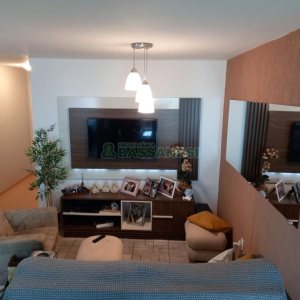 Apartamento com 57m², 2 dormitórios, 1 vaga, no bairro Planalto em Caxias do Sul para Comprar