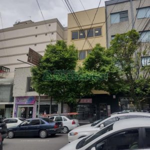 Predio com 409m², no bairro Centro em Caxias do Sul para Comprar