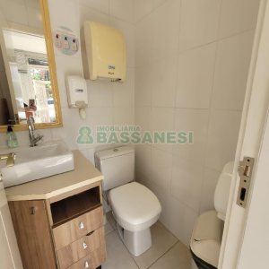 Loja Mobiliada com 75m², no bairro Villagio Iguatemi em Caxias do Sul para Alugar