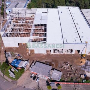 Pavilhão com 10126m², no bairro Cidade Nova em Caxias do Sul para Alugar