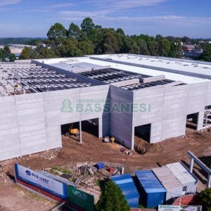 Pavilhão com 10126m², no bairro Cidade Nova em Caxias do Sul para Alugar