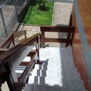 Casa com 182m², 3 dormitórios, 1 vaga, no bairro Colina Sorriso em Caxias do Sul para Comprar