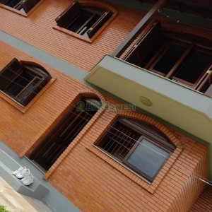 Casa com 182m², 3 dormitórios, 1 vaga, no bairro Colina Sorriso em Caxias do Sul para Comprar