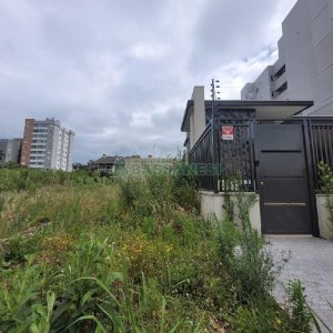 Terreno com 384m², no bairro Vila Verde em Caxias do Sul para Alugar