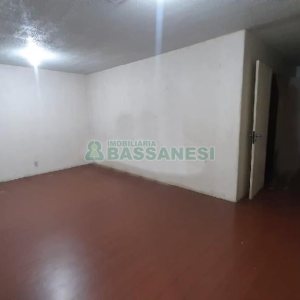 Loja com 610m², no bairro São Pelegrino em Caxias do Sul para Alugar