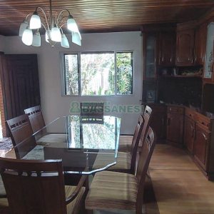 Casa com 130m², 3 dormitórios, 1 vaga, no bairro Bela Vista em Caxias do Sul para Alugar