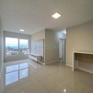Apartamento com 72m², 3 dormitórios, 1 vaga, no bairro Madureira em Caxias do Sul para Alugar