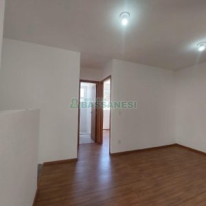 Apartamento com 48m², 2 dormitórios, 1 vaga, no bairro Desvio Rizzo em Caxias do Sul para Alugar