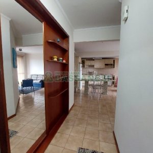 Apto Mobiliado com 70m², 2 dormitórios, 1 vaga, no bairro Centro em Caxias do Sul para Alugar