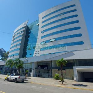 Sala com 34m², no bairro Villagio Iguatemi em Caxias do Sul para Alugar